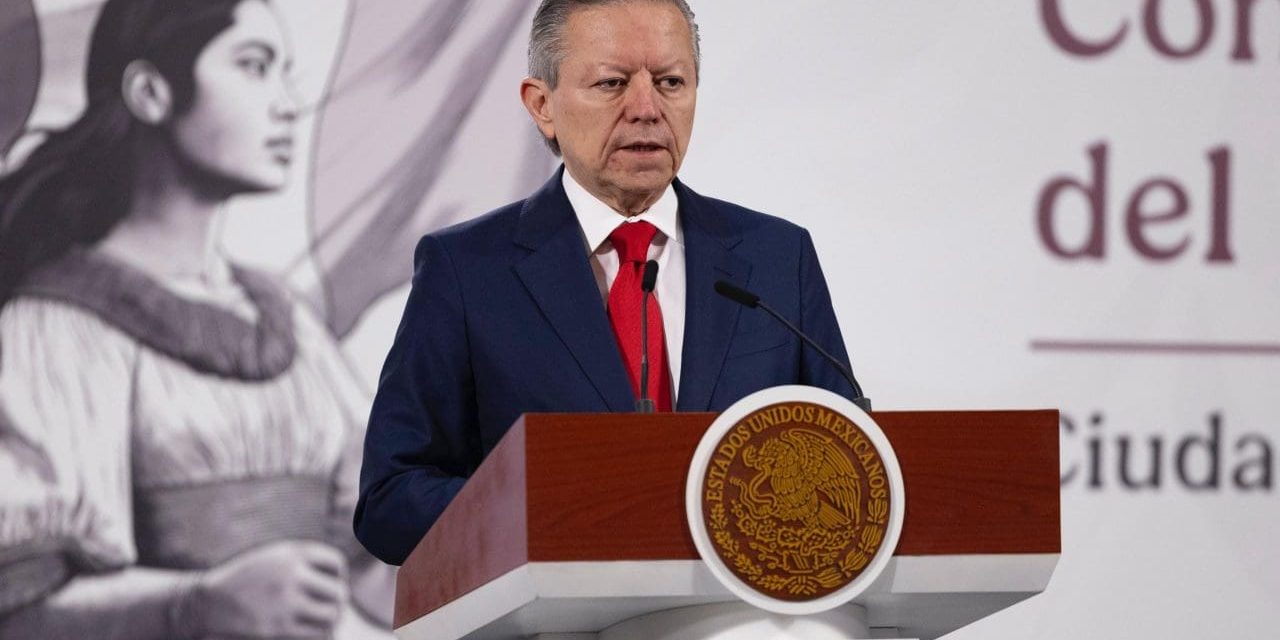 ARTURO ZALDÍVAR PIDE A MORENA CORREGIR RETROACTIVIDAD EN LEY DE AMPARO