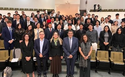 JESÚS ERNESTO LÓPEZ, HIJO MENOR DE AMLO PARTICIPA EN PARLAMENTO JUVENIL 2025