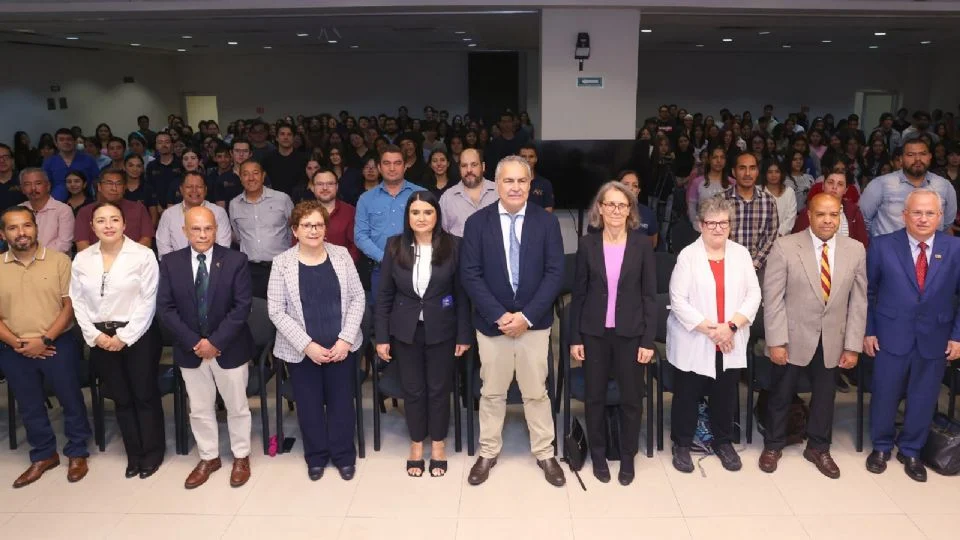 LA FACULTAD DE VETERINARIA DE LA UANL TIENDE LAZOS CON UNA UNIVERSIDAD ESTADOUNIDENSE PARA MEJORAS VANGUARDISTAS DE AMBOS 