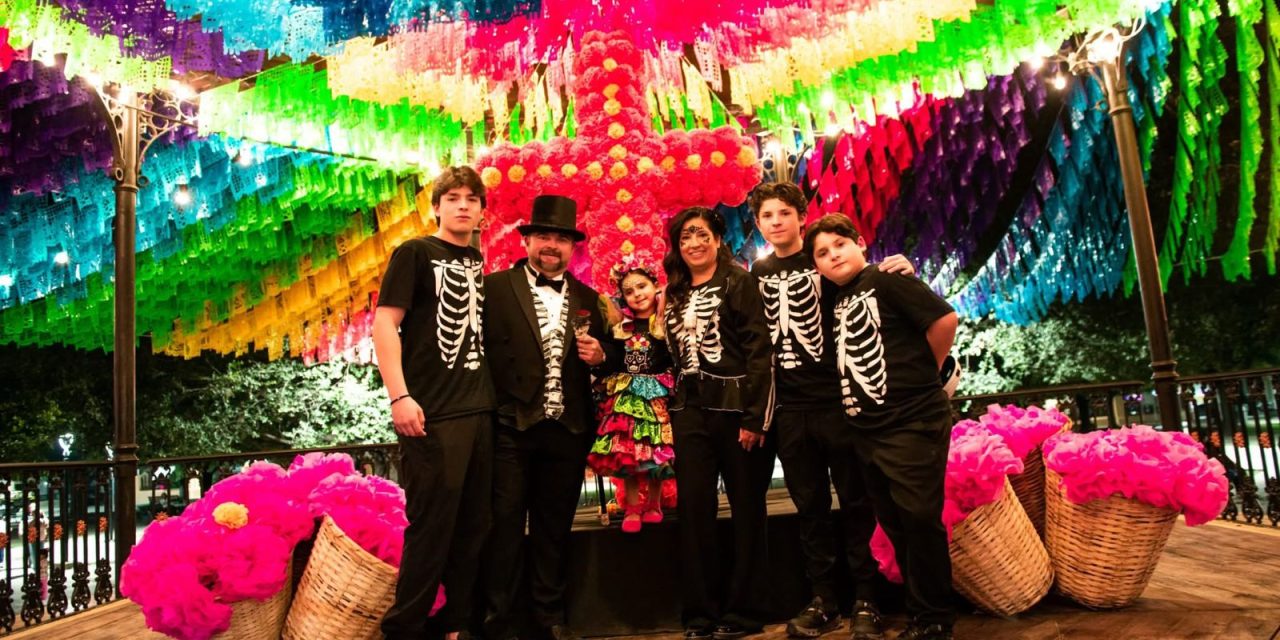 MIGUEL ÁNGEL SALAZAR ENCABEZA LA CALLEJONEADA 2025 Y PREMIACIÓN “ENTRE GISES Y CEMPASÚCHIL” EN MONTEMORELOS