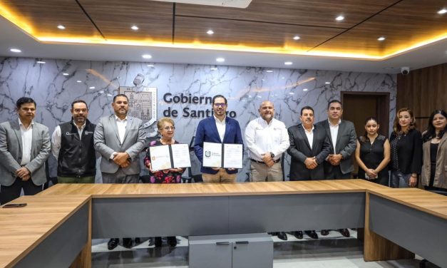 DAVID DE LA PEÑA RENUEVA CONVENIO CON COESAMED PARA FORTALECER ATENCIÓN MÉDICA EN SANTIAGO