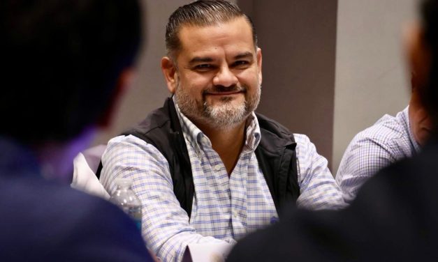 CARLOS RODRÍGUEZ “EL CUATE” PARTICIPA EN MESA DE TRABAJO PARA FORTALECER INFRAESTRUCTURA ANTE EL MUNDIAL 2026
