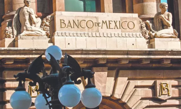 BANXICO ADVIERTE ESCENARIO COMPLEJO Y FIJA EN 0.3% EL CRECIMIENTO ECONÓMICO PARA 2025