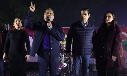 ANDRÉS MIJES ENCIENDE EL ESPÍRITU NAVIDEÑO CON MACRO PINO Y FESTEJOS COMUNITARIOS