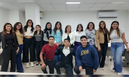 DRA. ADRIANA GARZA ELIZONDO RESALTA TRIUNFO DE FACPYA EN TORNEO INTERNACIONAL DE EMPRENDIMIENTO