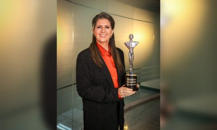 MARTHA HERRERA RECIBE PREMIO VALORES 2025 POR IMPULSAR LA CULTURA DE IGUALDAD