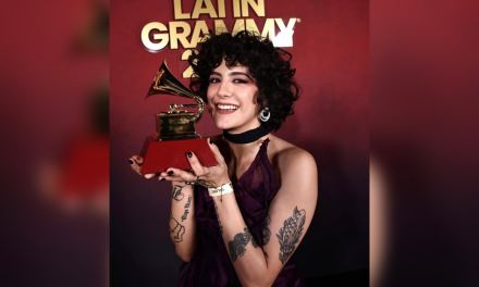 RENEE GANA SU PRIMER LATIN GRAMMY CON “LA TORRE” Y ELEVA EL ROCK MEXICANO