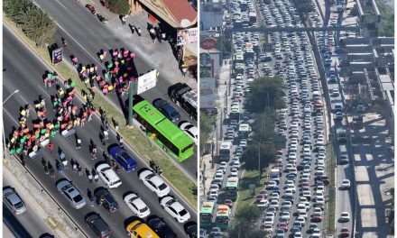 FAMILIARES PROTESTAN CON ATAÚDES EN CONSTITUCIÓN PARA EXIGIR JUSTICIA VIAL EN MONTERREY