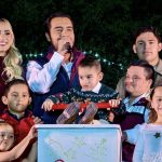 JESÚS NAVA CONVOCA A CIENTOS DE FAMILIAS AL ARRANQUE DE LA NAVIDAD EN SANTA CATARINA