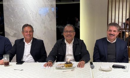 ANDRÉS MIJES SOSTIENE ENCUENTRO ESTRATÉGICO CON EMPRESARIOS EN FAVOR DEL DESARROLLO ECONÓMICO DE ESCOBEDO