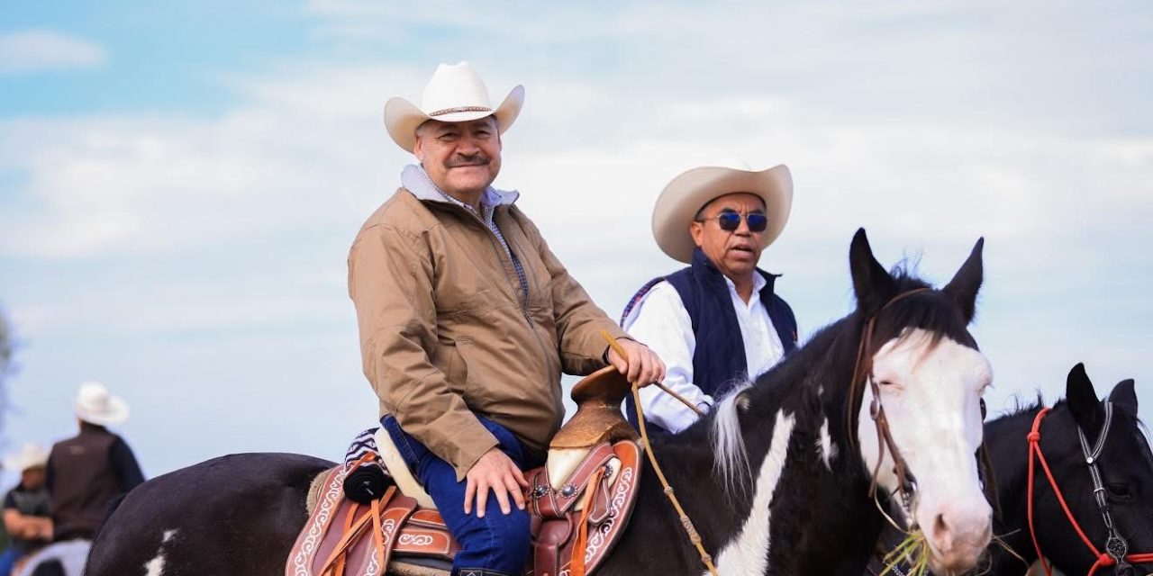 SANTOS GUZMÁN CELEBRA 71 AÑOS DE LA FACULTAD DE AGRONOMÍA CON TRADICIONAL CABALGATA