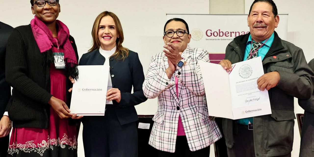 CLARA LUZ FLORES Y ROSA ICELA RODRÍGUEZ FORMALIZAN 103 NUEVOS REGISTROS RELIGIOSOS