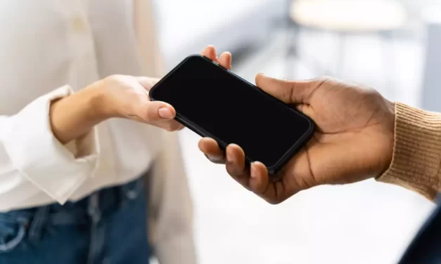 PADRÓN DE TELEFONÍA MÓVIL SERÁ OBLIGATORIO; LÍNEAS SIN REGISTRO SERÁN DADAS DE BAJA