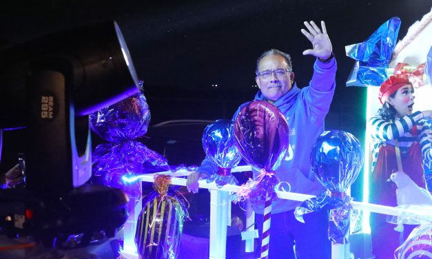 ANDRÉS MIJES INVITA AL DESFILE “CIUDADES HERMANAS” ESTE VIERNES EN ESCOBEDO