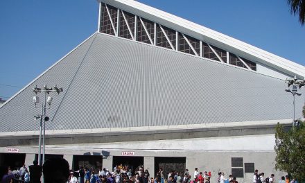 MILES DE FIELES LLENAN LA BASÍLICA DE GUADALUPE DE MONTERREY EN UN ACTO DE FE Y DEVOCIÓN