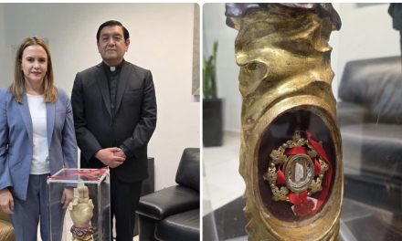 CLARA LUZ FLORES ACOMPAÑA LA DESPEDIDA DE LAS RELIQUIAS DE SAN JUDAS TADEO EN MÉXICO