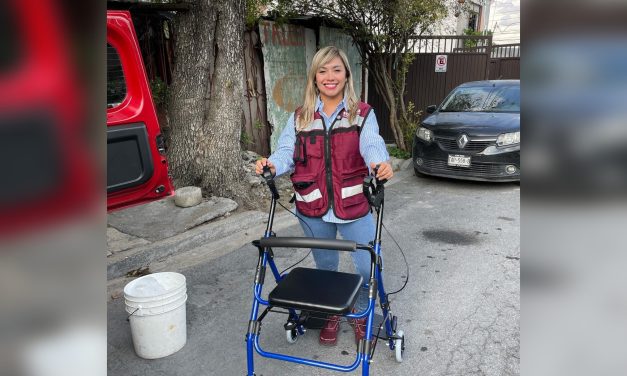 ANYLÚ BENDICIÓN HERNÁNDEZ REAFIRMA COMPROMISO SOCIAL CON PERSONAS ADULTAS MAYORES EN ESCOBEDO