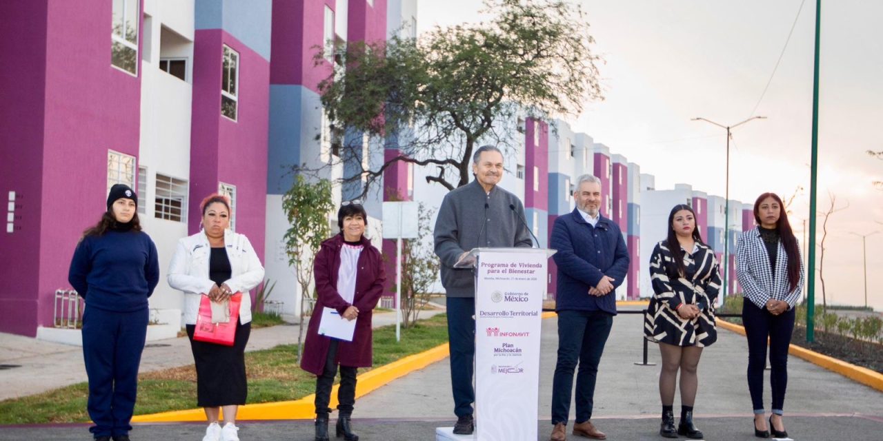 INFONAVIT ENTREGA EN MICHOACÁN LAS PRIMERAS VIVIENDAS DEL BIENESTAR
