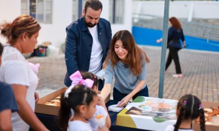 MAURICIO FARAH GIACOMÁN CELEBRA DÍA DE REYES CON FAMILIAS DE SAN PEDRO