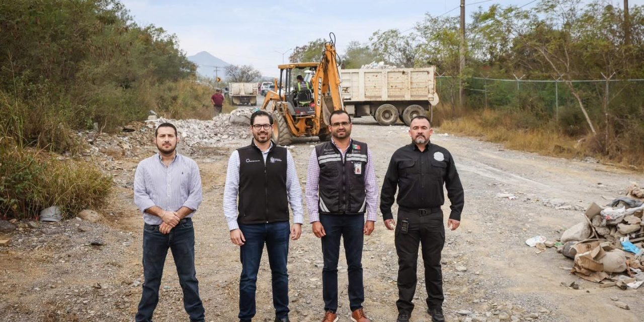 DAVID DE LA PEÑA ADVIERTE CERO TOLERANCIA A LA CONTAMINACIÓN EN SANTIAGO