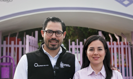 DAVID DE LA PEÑA Y OLGA AMALIA VILLALÓN LLEVAN ATENCIÓN MÉDICA ESPECIALIZADA GRATUITA A SANTIAGO