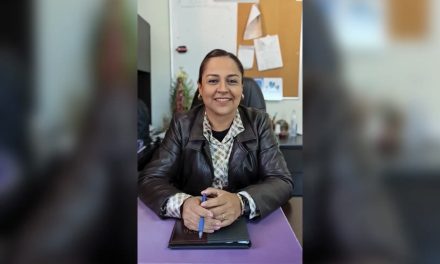 ADRIANA MARTÍNEZ ABRE OPCIONES DE DESCUENTO PARA CONTRIBUYENTES DE LAMPAZOS