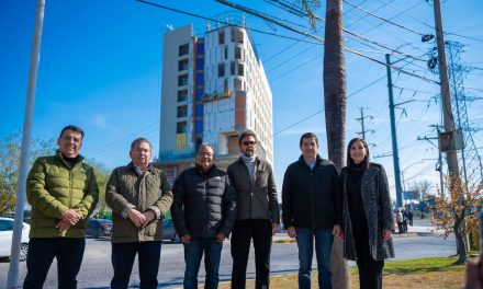 ANDRÉS MIJES PROYECTA A ESCOBEDO COMO POLO TURÍSTICO CON HOTEL DE LUJO