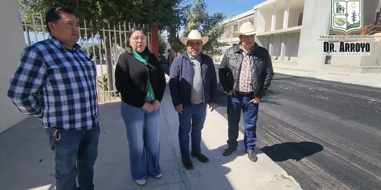 JUAN JOSÉ VARGAS ROSALES AVANZA EN LA PAVIMENTACIÓN DE CALLES EN DOCTOR ARROYO