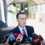 HERIBERTO TREVIÑO EXIGE REAPERTURA DE CLÍNICAS Y CONTROL ESTATAL EN JUÁREZ