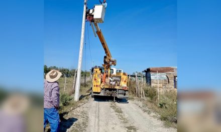 MIGUEL ÁNGEL SALAZAR FORTALECE LA ILUMINACIÓN EN COLONIAS Y COMUNIDADES DE MONTEMORELOS