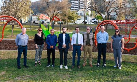 MAURICIO FARAH INAUGURA NUEVA ÁREA DE JUEGOS INCLUSIVOS EN EL PARQUE RUFINO TAMAYO