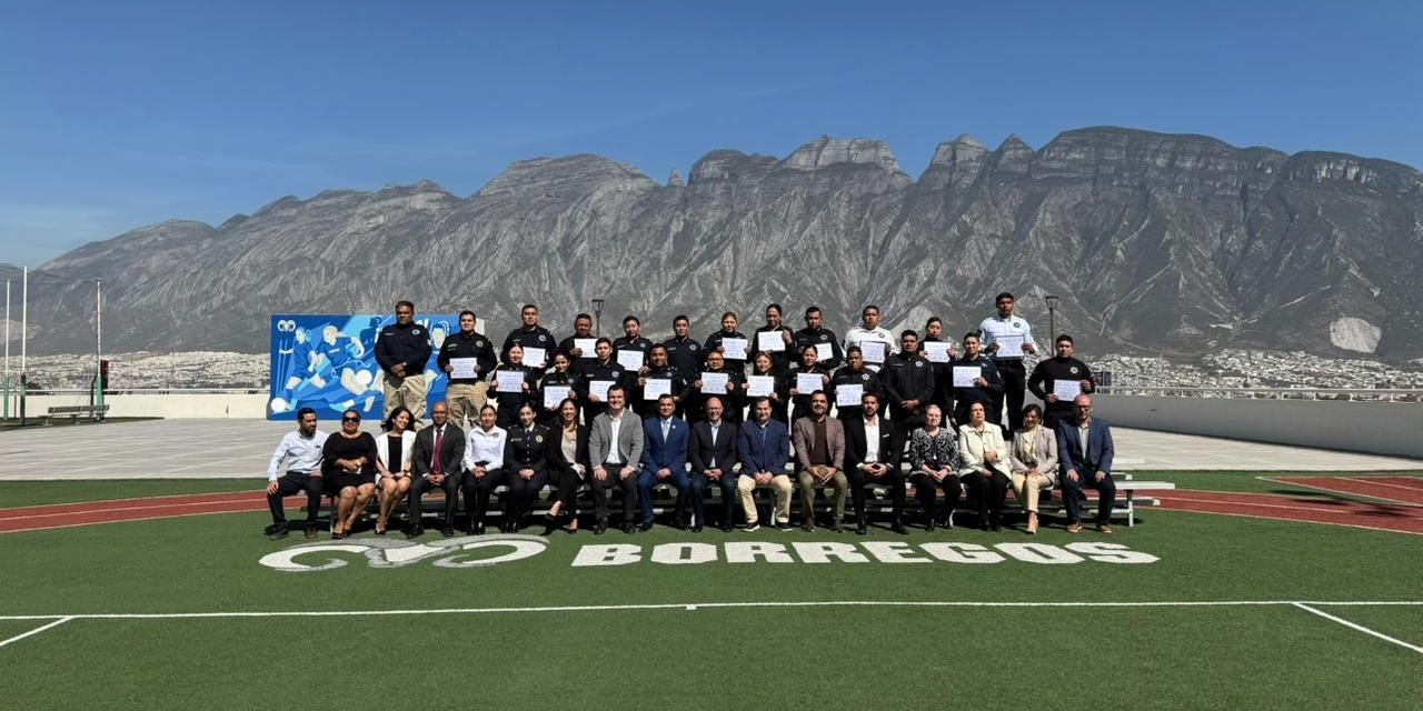 JESÚS NAVA RIVERA FORTALECE A LA POLICÍA DE SANTA CATARINA FRENTE A DELITOS CIBERNÉTICOS