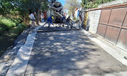 FRANCISCO ESQUIVEL AVANZA EN LA TRANSFORMACIÓN VIAL DE PESQUERÍA