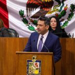 TOMÁS MONTOYA LLEVA AL CONGRESO PROPUESTA DE CONTROL PARENTAL EN REDES