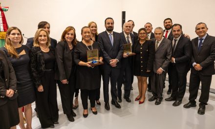 MAURICIO FARAH GIACOMÁN DISTINGUE A CIUDADANOS EJEMPLARES CON LA MEDALLA “MÓNICA RODRÍGUEZ” EN SAN PEDRO