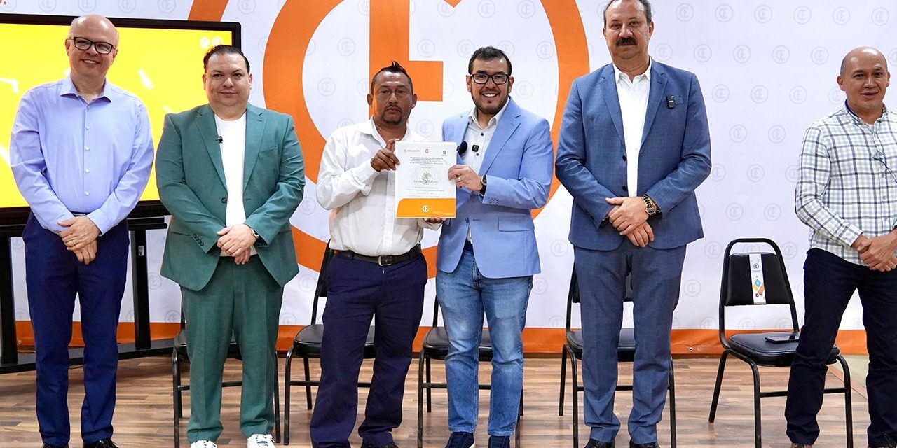 FEDERICO ROJAS BUSCA QUE LA MEJORA DEL TRANSPORTE COMIENCE CON EL OPERADOR