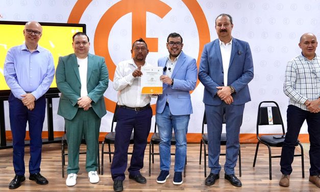 FEDERICO ROJAS BUSCA QUE LA MEJORA DEL TRANSPORTE COMIENCE CON EL OPERADOR