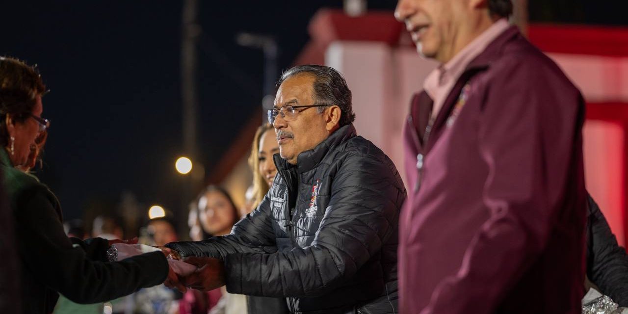 ANDRÉS MIJES CELEBRA EL DÍA DE LA CANDELARIA JUNTO A FAMILIAS DE ESCOBEDO