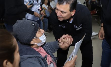 EUGENIO MONTIEL AMOROSO AVANZA EN LA FORMALIZACIÓN DE HOGARES EN CADEREYTA