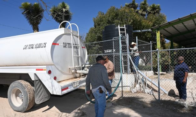 JUAN JOSÉ VARGAS ROSALES ATIENE DESABASTO DE AGUA EN ZONAS CON MAYOR REZAGO