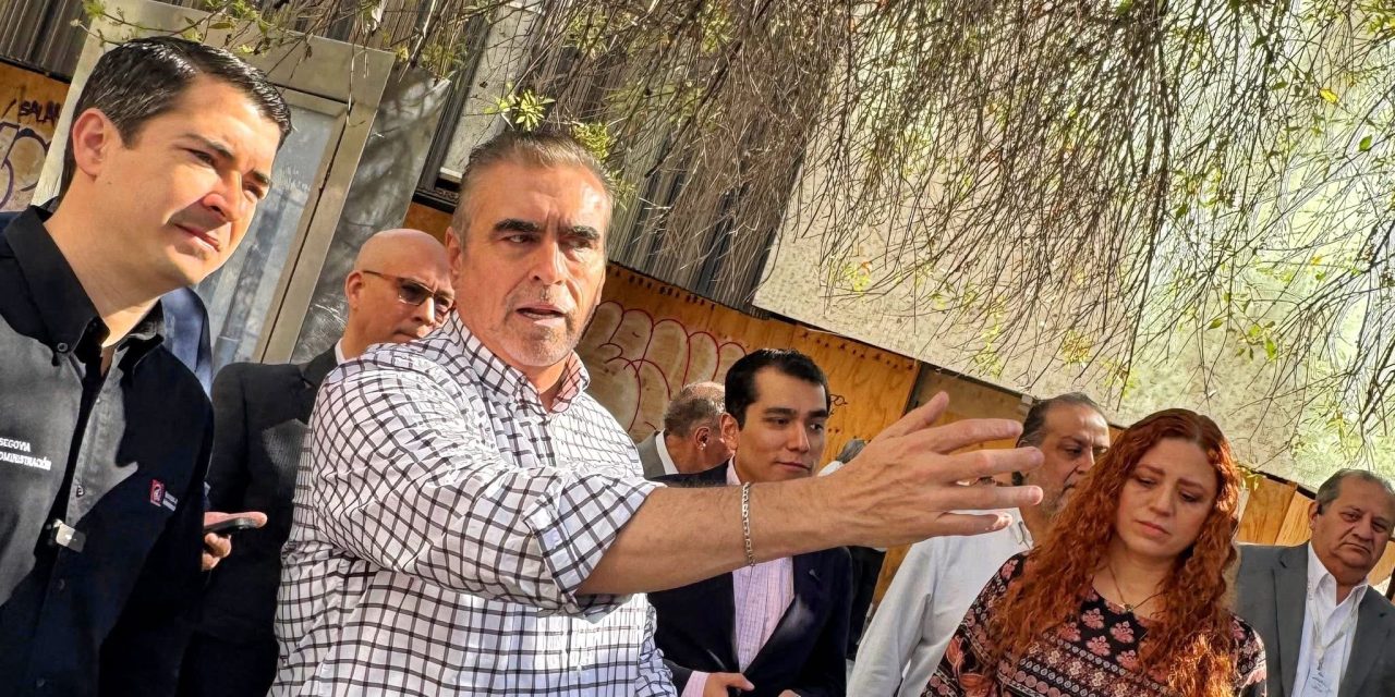 CÉSAR GARZA Y MARCELO SEGOVIA COORDINAN RECORRIDO CON HOTELEROS EN PLAZA HIDALGO