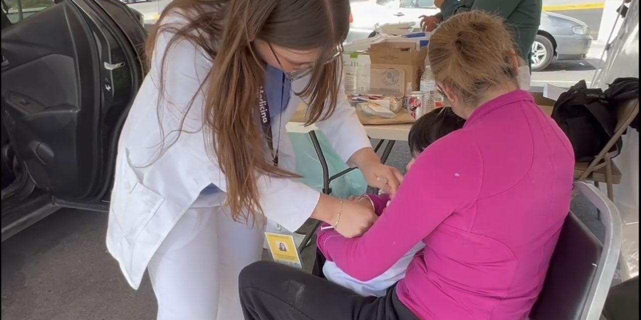 JESÚS NAVA RIVERA REFUERZA LA VACUNACIÓN EN SANTA CATARINA CON MACROBRIGADAS Y MÓDULOS DRIVE THRU