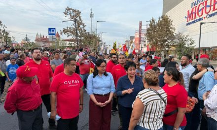LUPITA RODRÍGUEZ MARTÍNEZ ENCABEZÓ MARCHA POR LOS 50 AÑOS DE LOS HECHOS DE VIOLENCIA CONTRA POSESIONARIOS EN LA COLONIA GRANJA SANITARIA