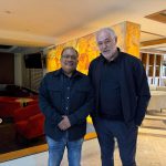 ANDRÉS MIJES CONECTA AL FÚTBOL CON LA REFLEXIÓN CULTURAL JUNTO A ANDONI ZUBIZARRETA