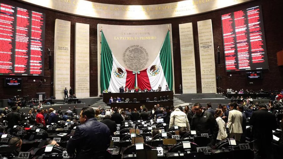 CÁMARA DE DIPUTADOS APRUEBA REFORMA CONSTITUCIONAL PARA REDUCIR LA JORNADA LABORAL A 40 HORAS