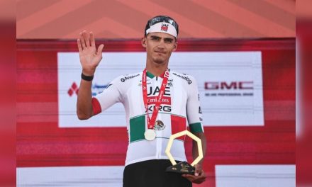 DEL TORO CONQUISTA EL DESIERTO Y SE LLEVA LA PRIMERA ETAPA DEL UAE TOUR