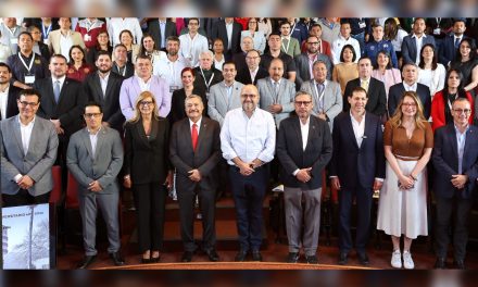 SANTOS GUZMÁN LÓPEZ PROMUEVE COORDINACIÓN NACIONAL PARA FORTALECER EL DEPORTE UNIVERSITARIO