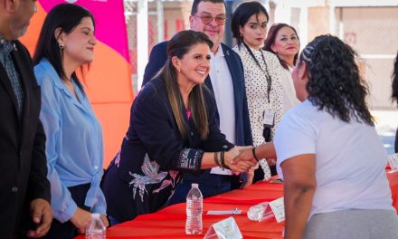 MARTHA HERRERA INAUGURA MURAL CREADO POR INTERNAS EN CERESO FEMENIL DE ESCOBEDO