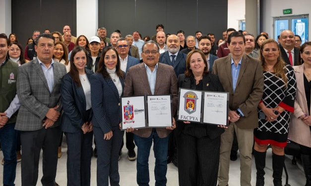 SANTOS GUZMÁN Y DEYANIRA MARTÍNEZ FORMALIZAN NUEVA PREPARATORIA DE LA UANL EN GENERAL ZUAZUA