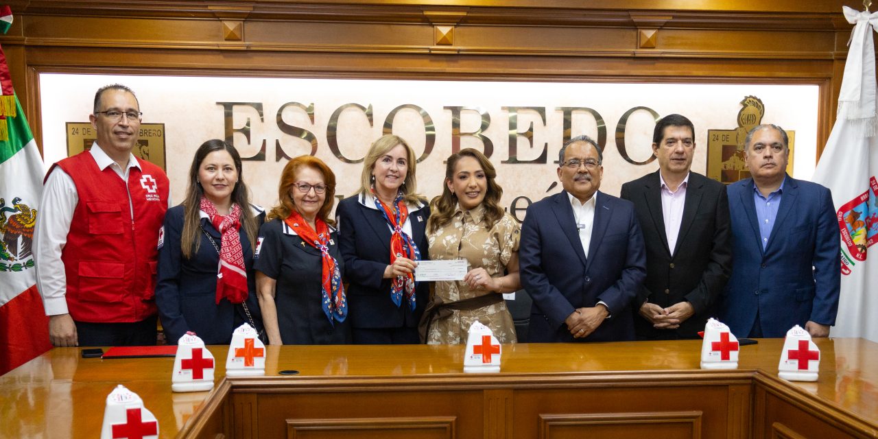 ANDRÉS MIJES Y YESI DE MIJES COORDINAN EN ESCOBEDO ACCIÓN SOLIDARIA A FAVOR DE LA CRUZ ROJA
